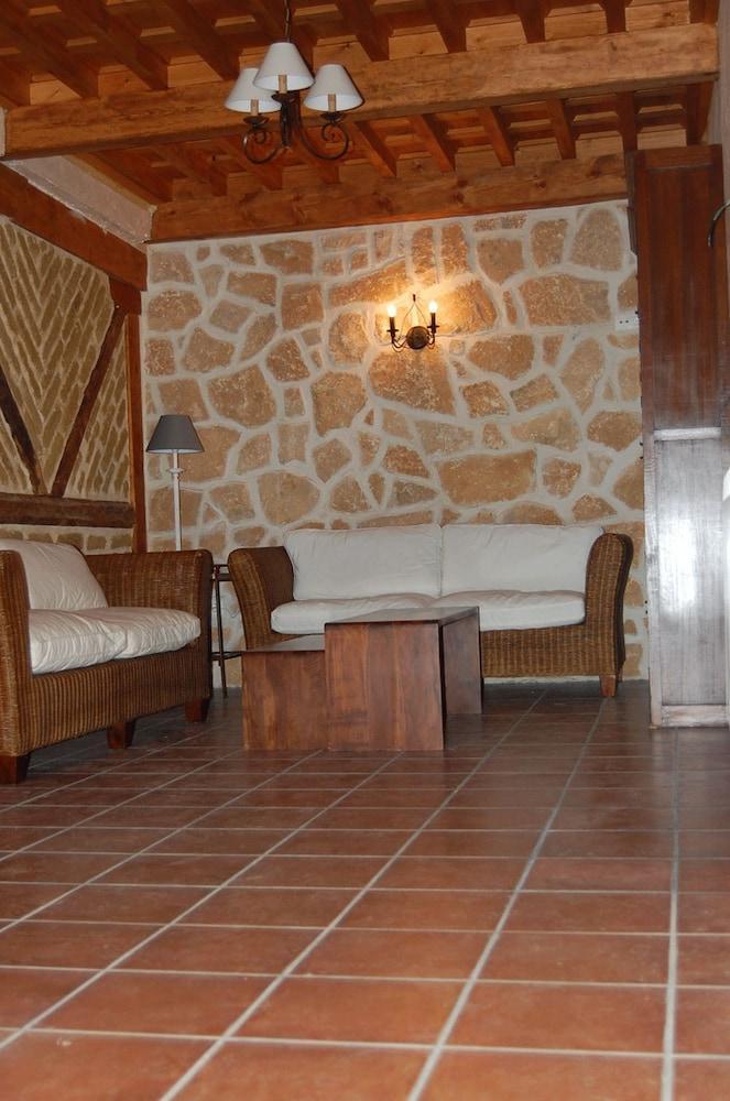 La Casona De Dona Petra 호텔 Villarmentero de Campos 외부 사진