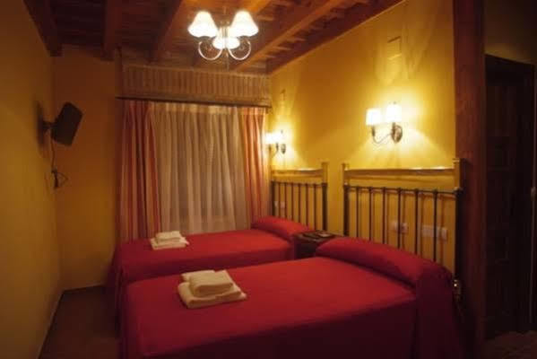 La Casona De Dona Petra 호텔 Villarmentero de Campos 외부 사진